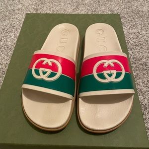 GUCCI Agrado Slide Sandal (Men)